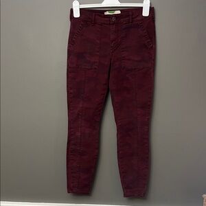 Anthropologie Wanderer Deep Red Camo Ankle Pants - Size 27